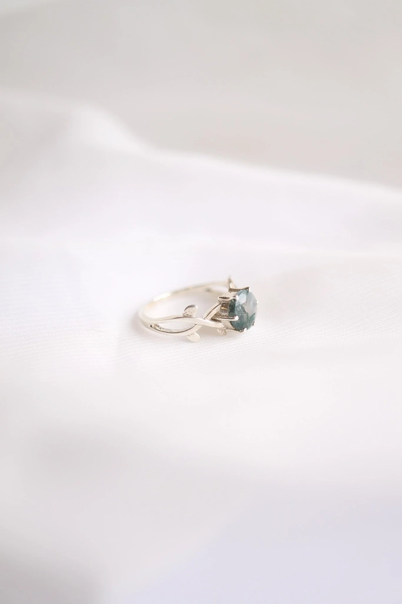 Willow Moss Agate Ring