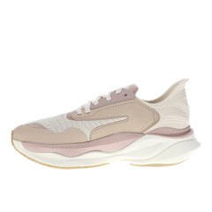 Pace Sneakers